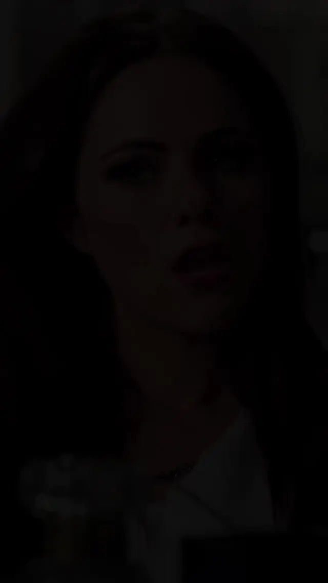 Episode 120 of The Royals