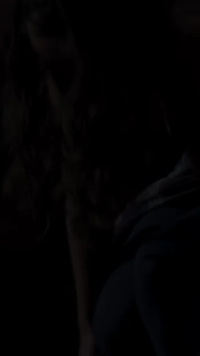 Episode 123 of The Royals