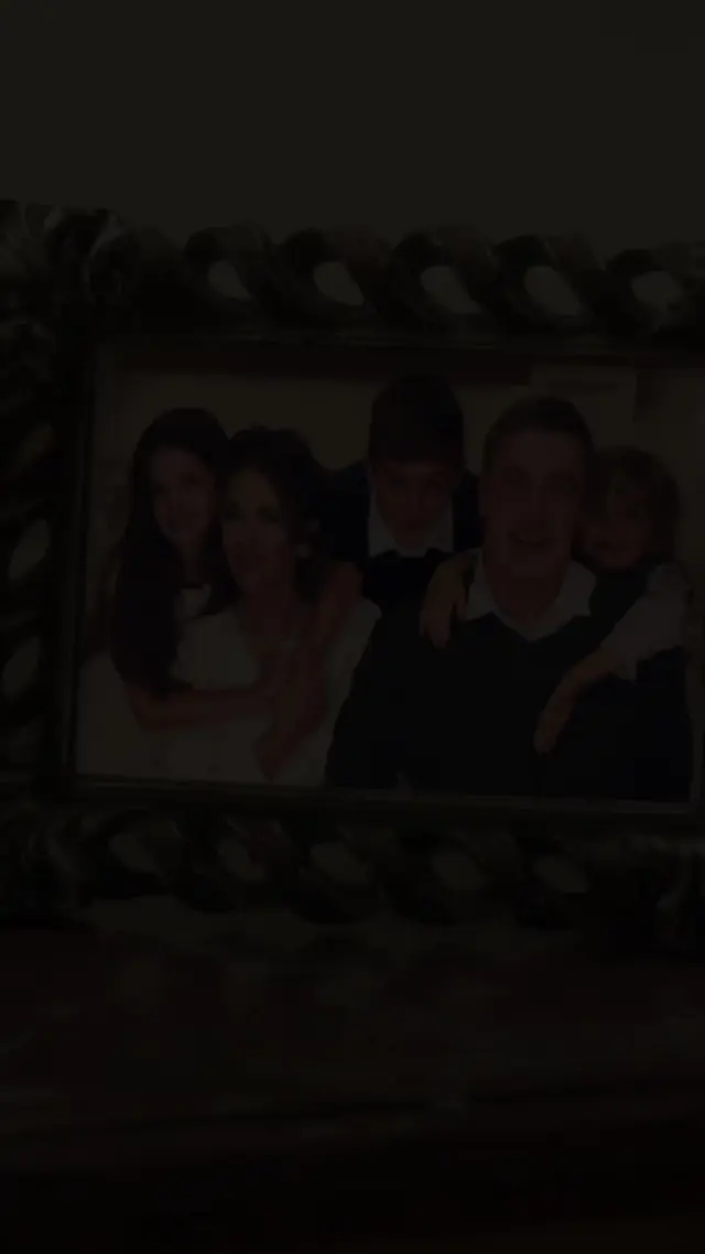 Episode 132 of The Royals