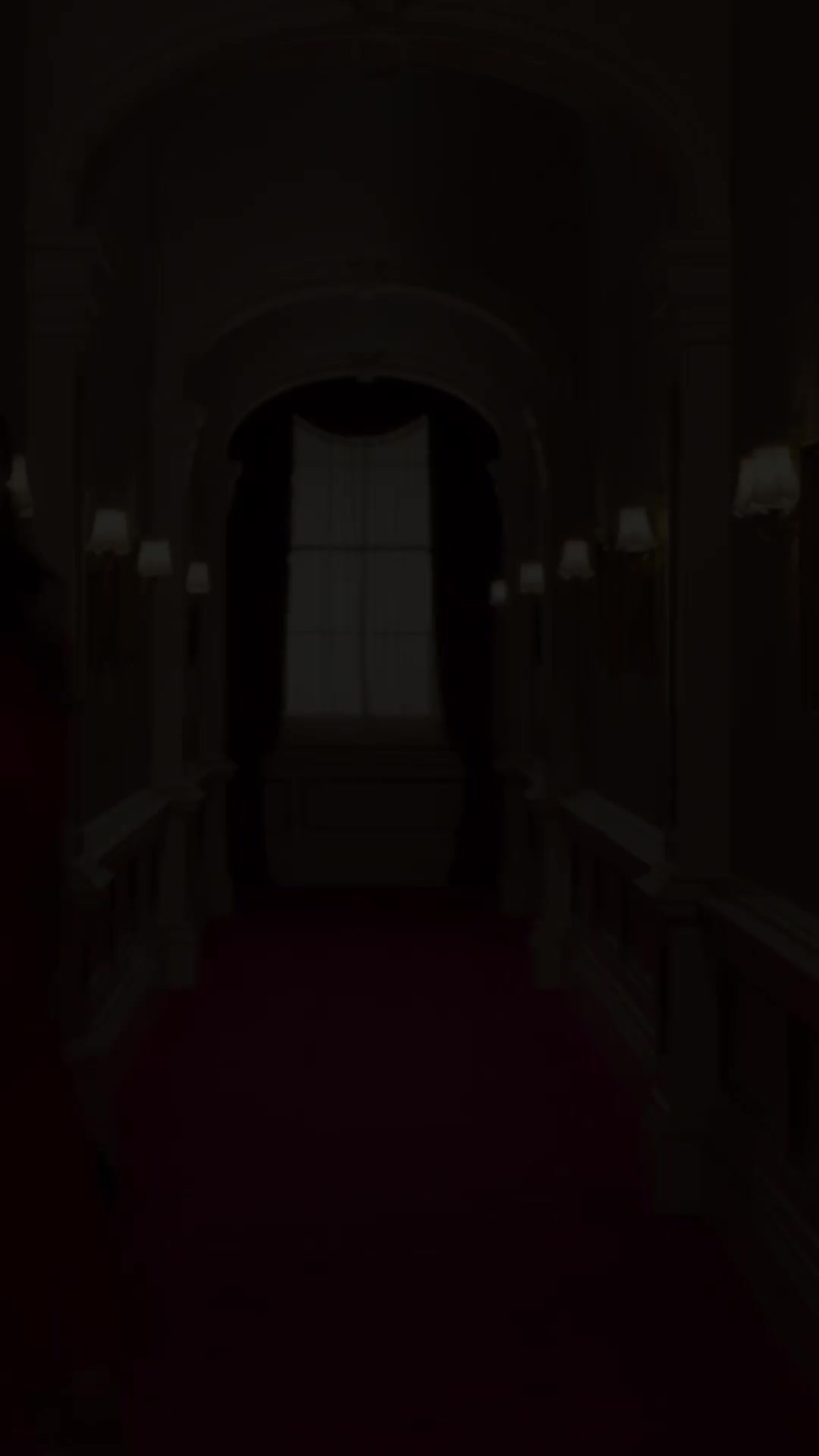 Episode 142 of The Royals