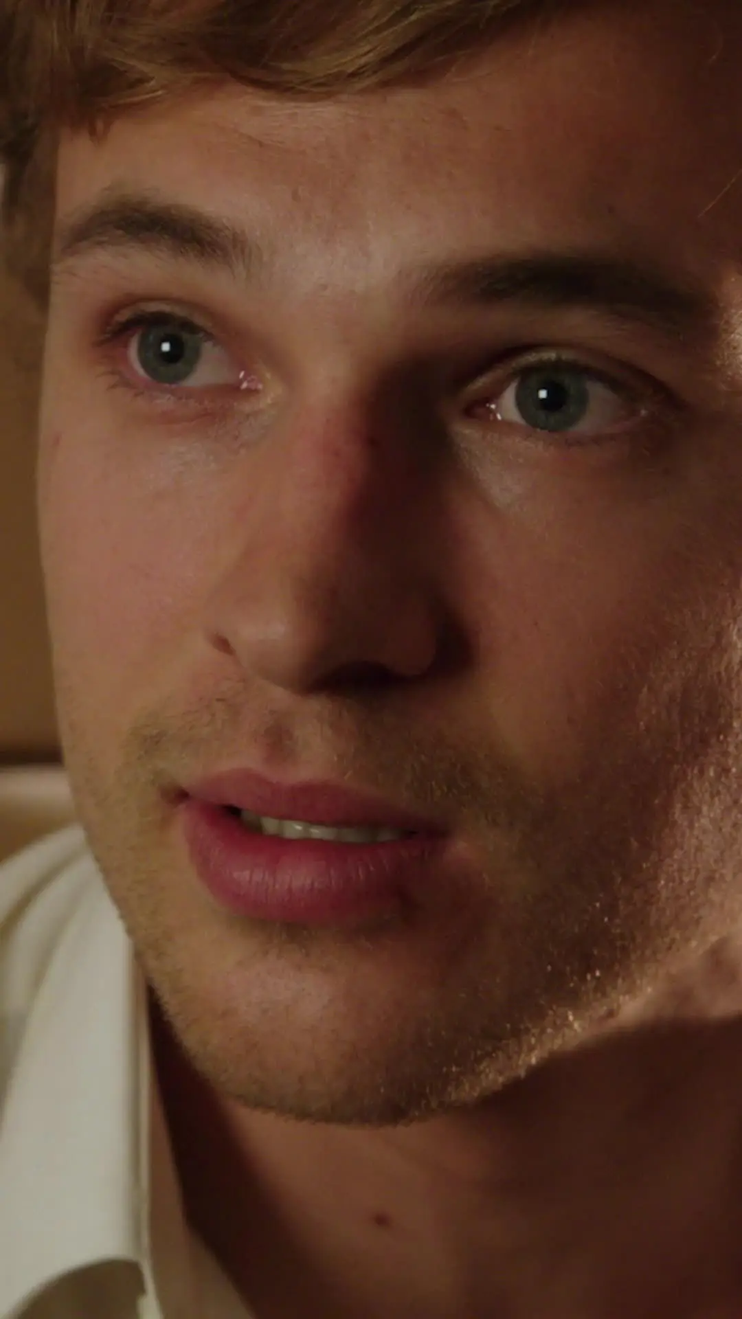 Episode 186 of The Royals