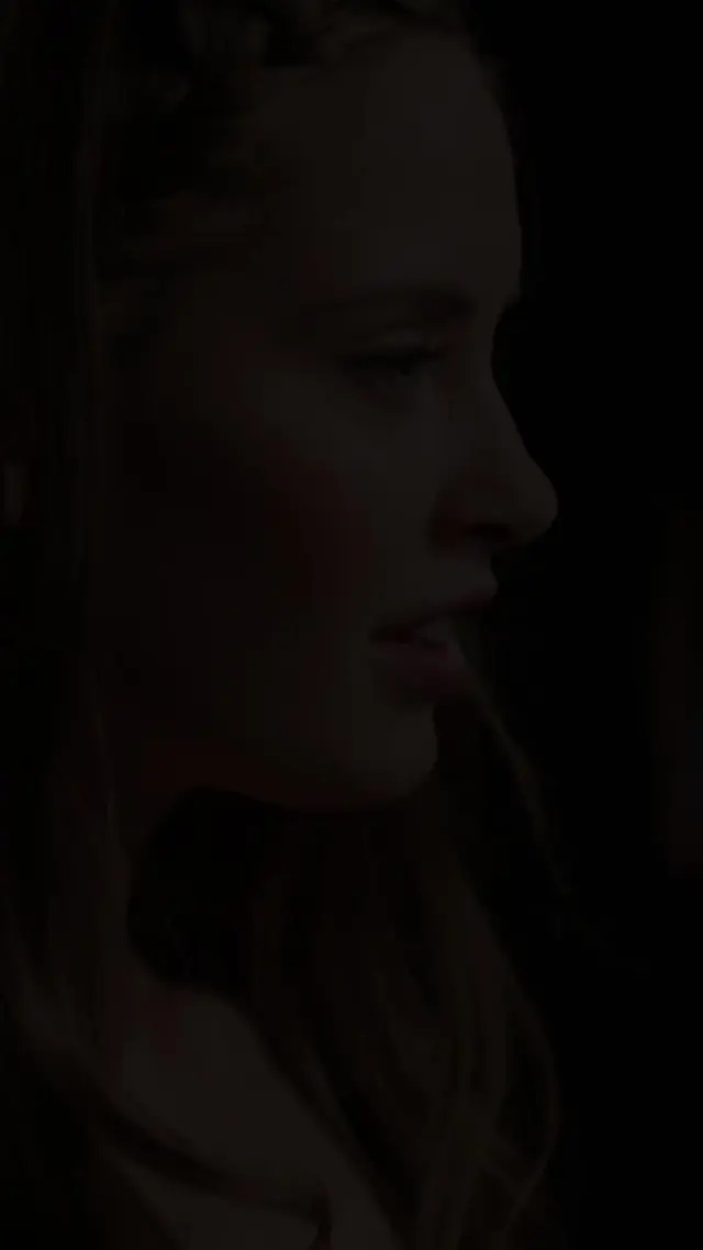 Episode 190 of The Royals