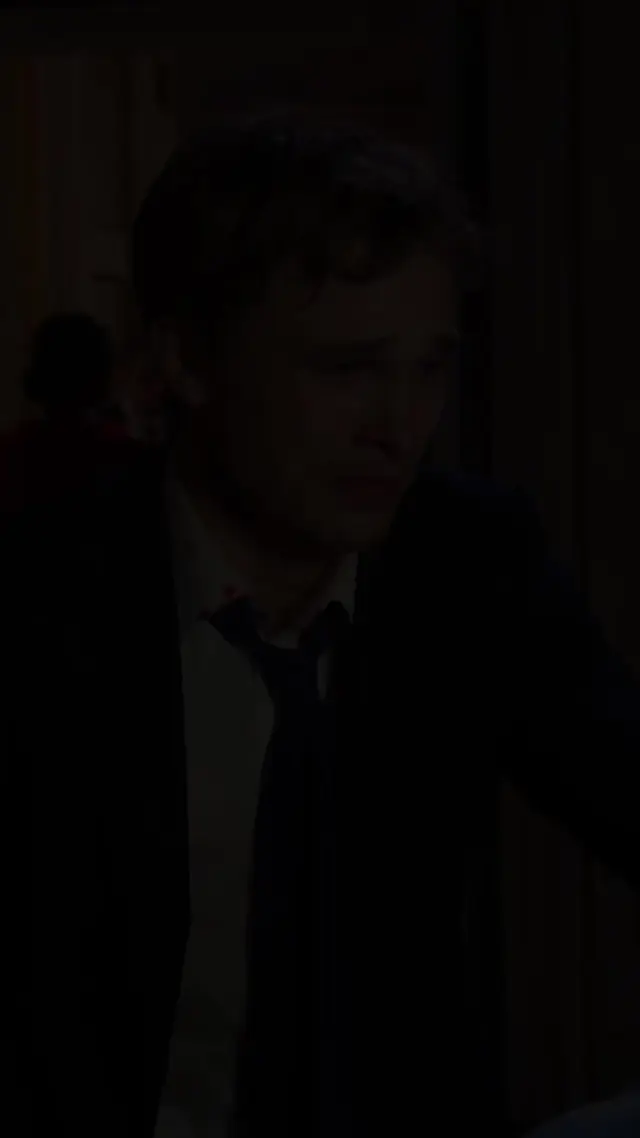 Episode 193 of The Royals