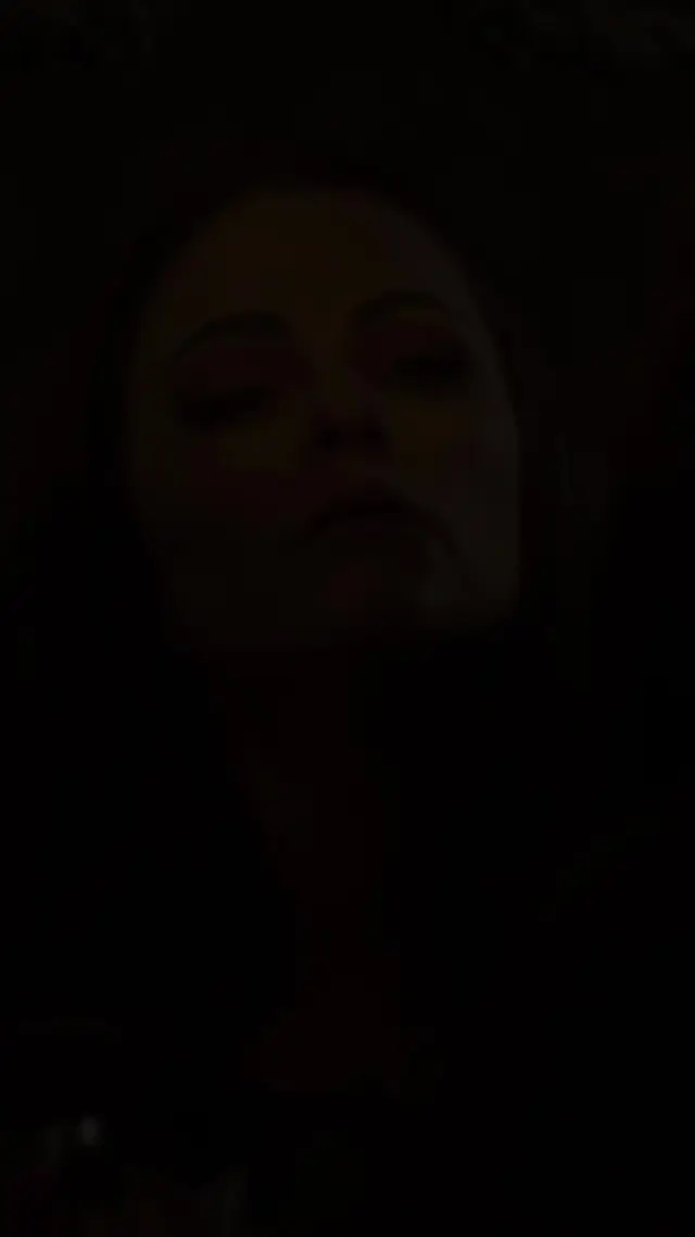 Episode 78 of The Royals