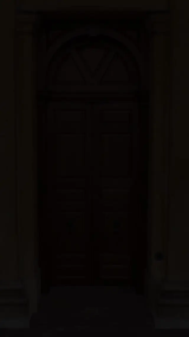 Episode 9 of The Royals