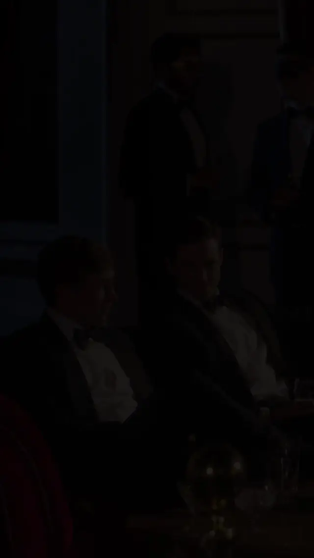 Episode 90 of The Royals