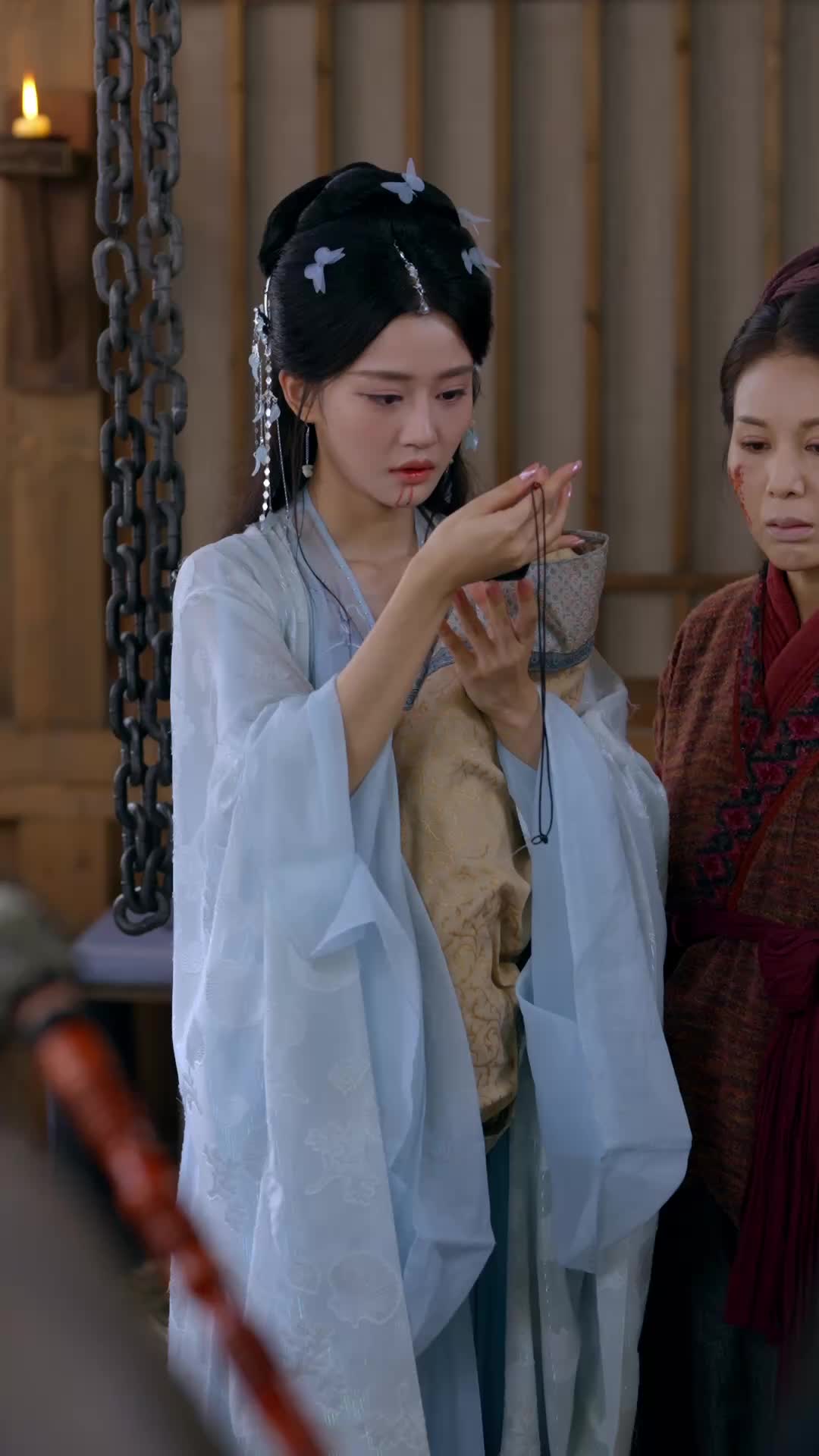 Episode 21 of The Serpent Lord Wraps Her Close