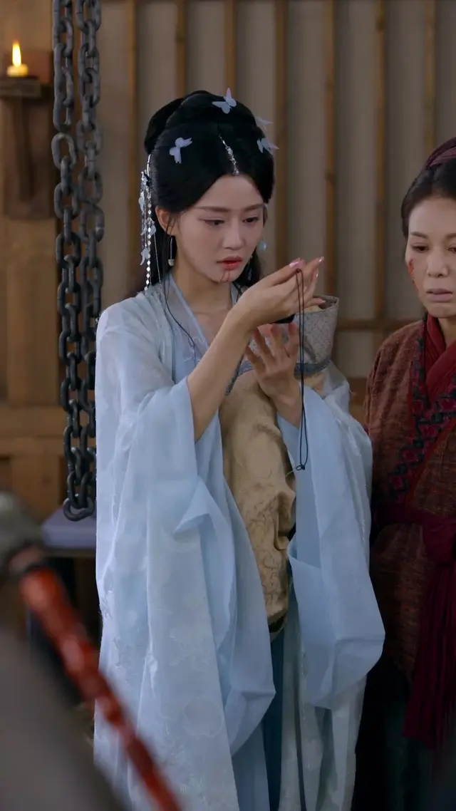 Episode 21 of The Serpent Lord Wraps Her Close