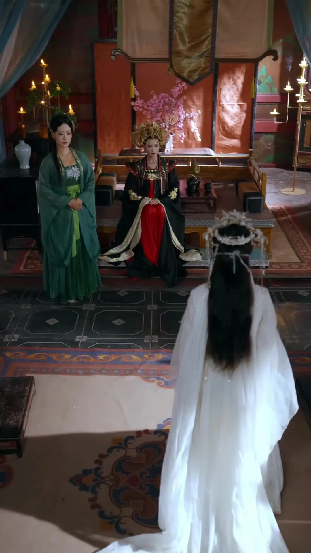 Episode 44 of The Serpent Lord Wraps Her Close