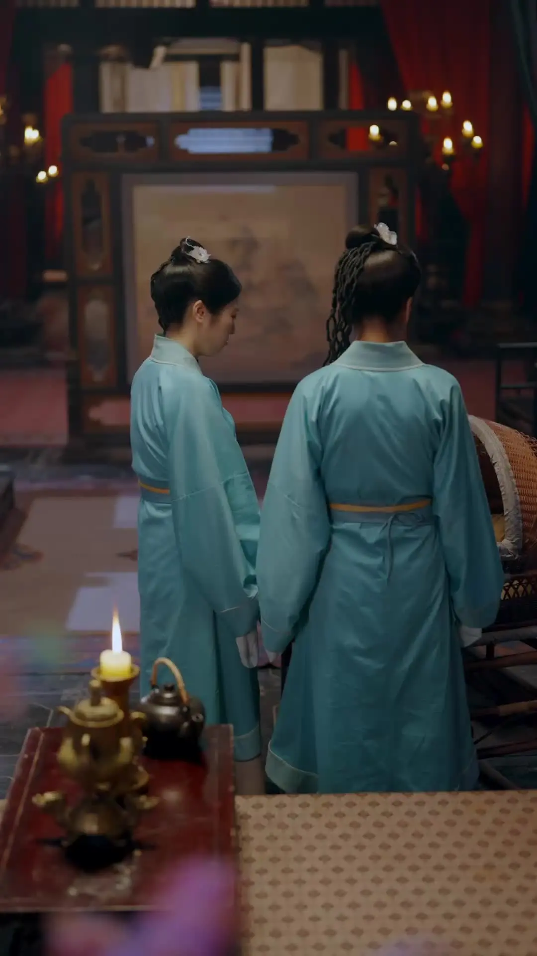 Episode 52 of The Serpent Lord Wraps Her Close