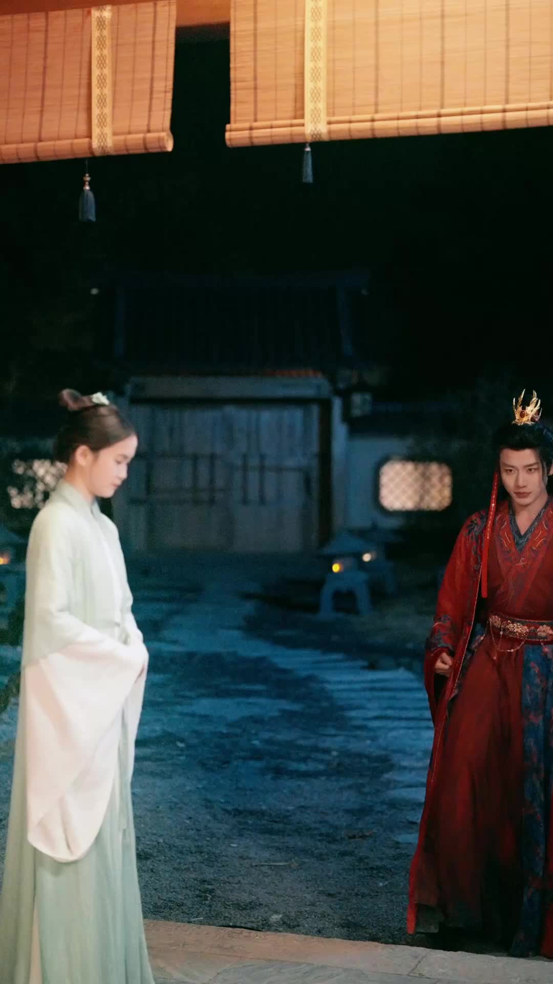 Episode 2 of The Spy Who Married Me