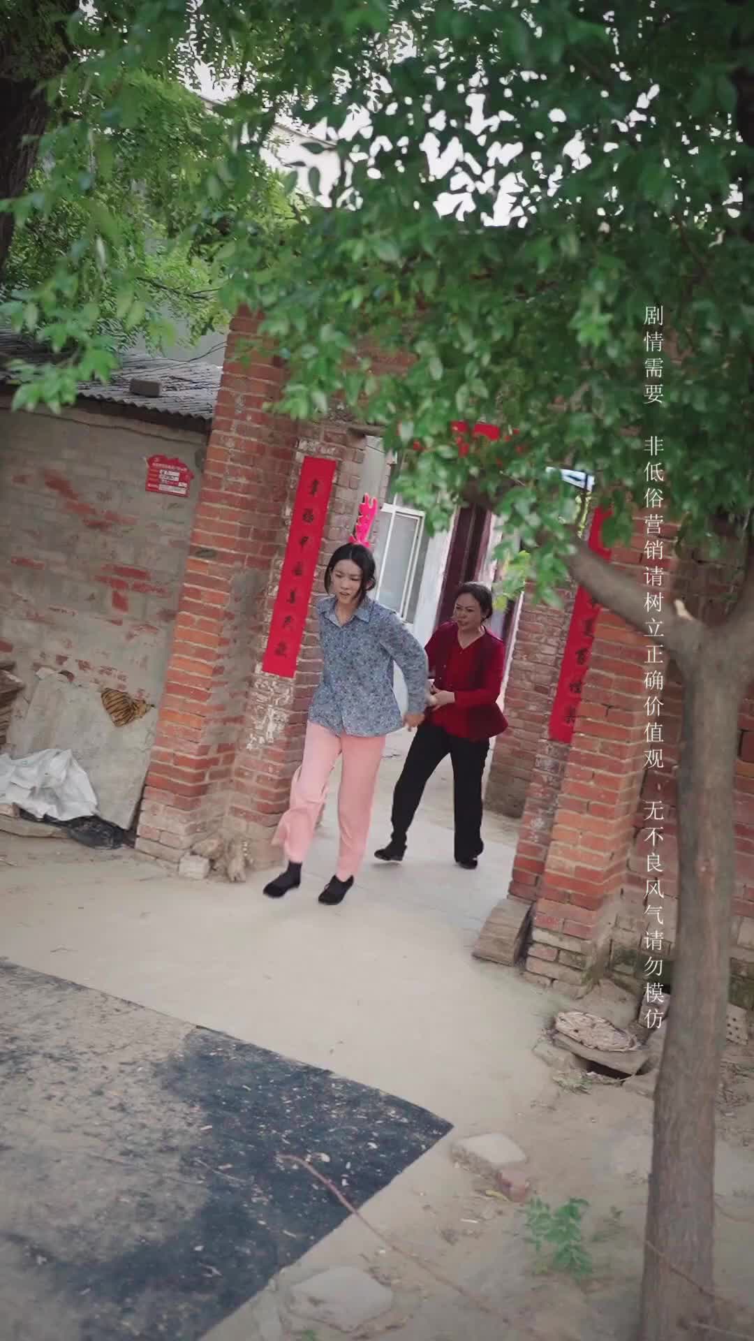 Episode 6 of The Substitute Bride Is an Heiress