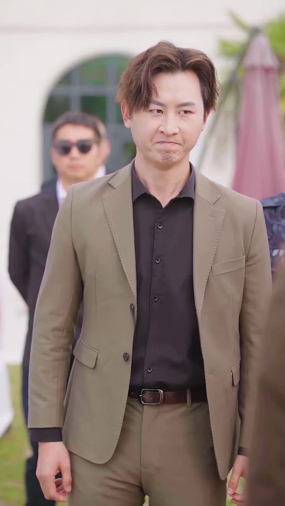 Episode 17 of The Supreme Warden Rescues His Young Bride