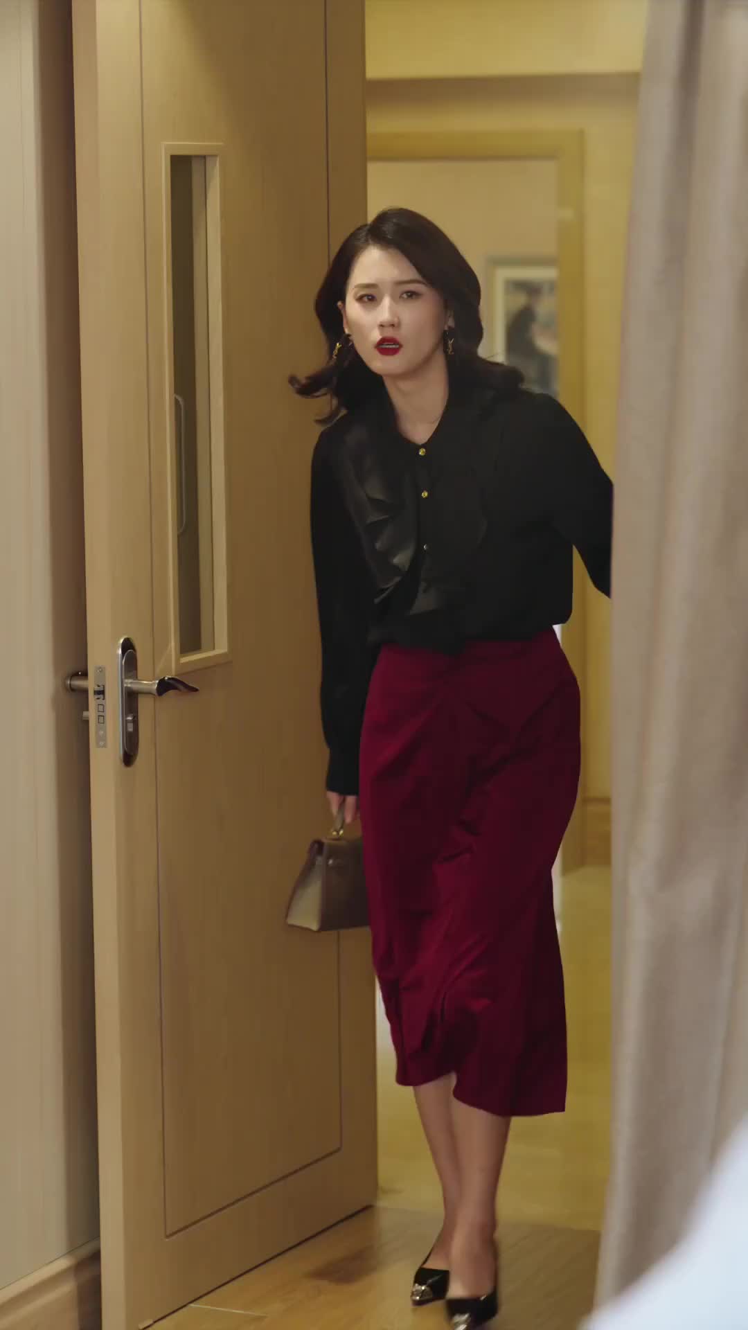 Episode 33 of The True Heiress’s Revenge