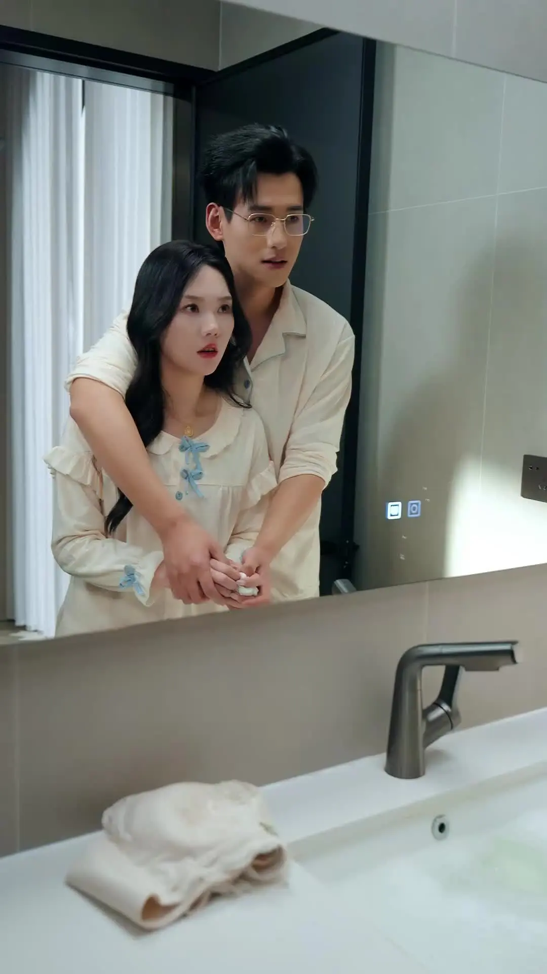 Episode 12 of The True Heiress Strikes Back