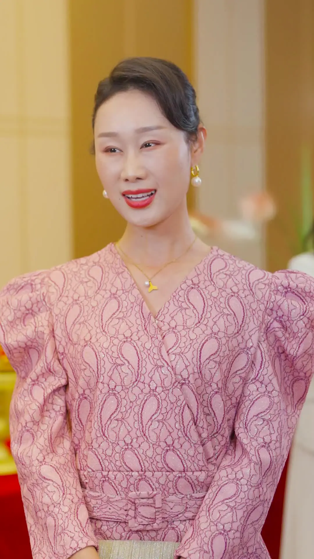 Episode 94 of The True Queen Returns