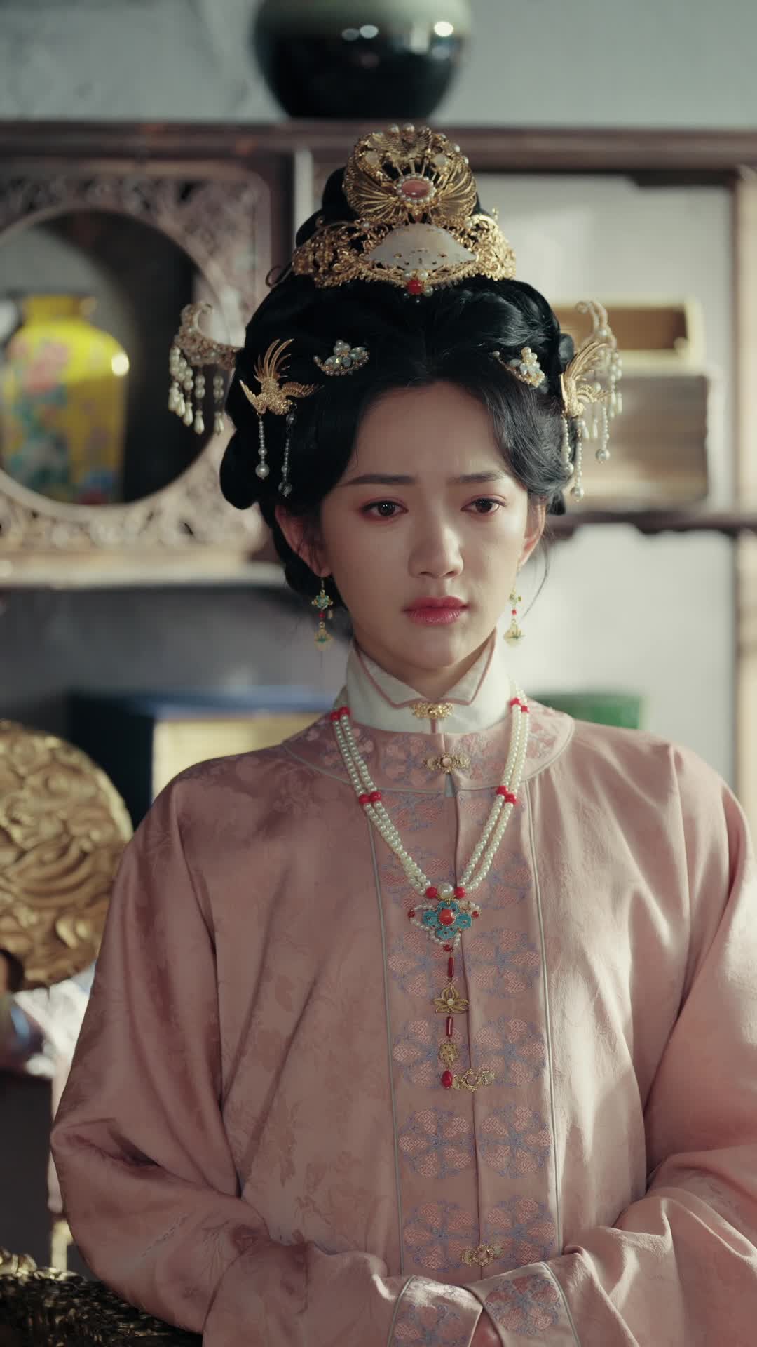 Episode 52 of The Tyrant Emperor's Lucky Princess