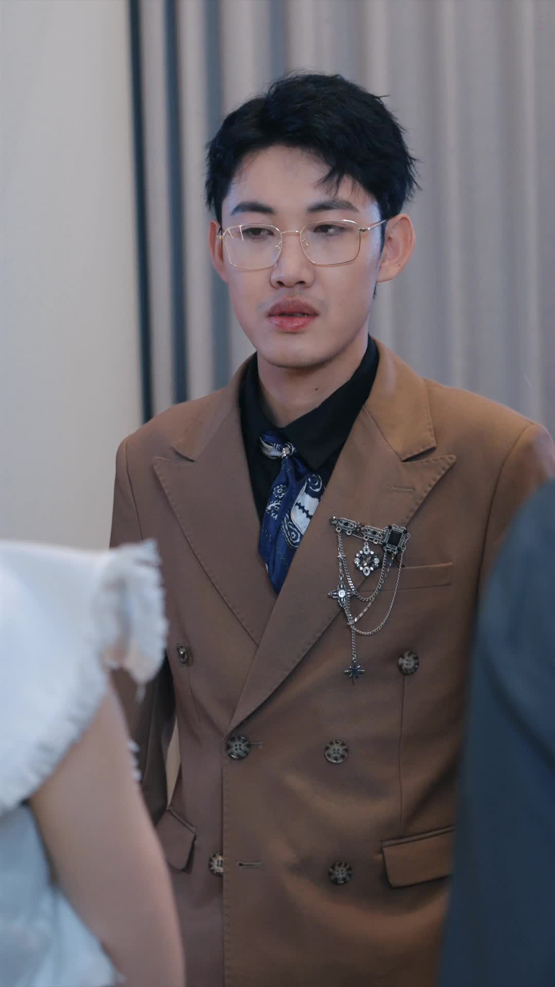 Episode 21 of The Ugly Heiress's Try