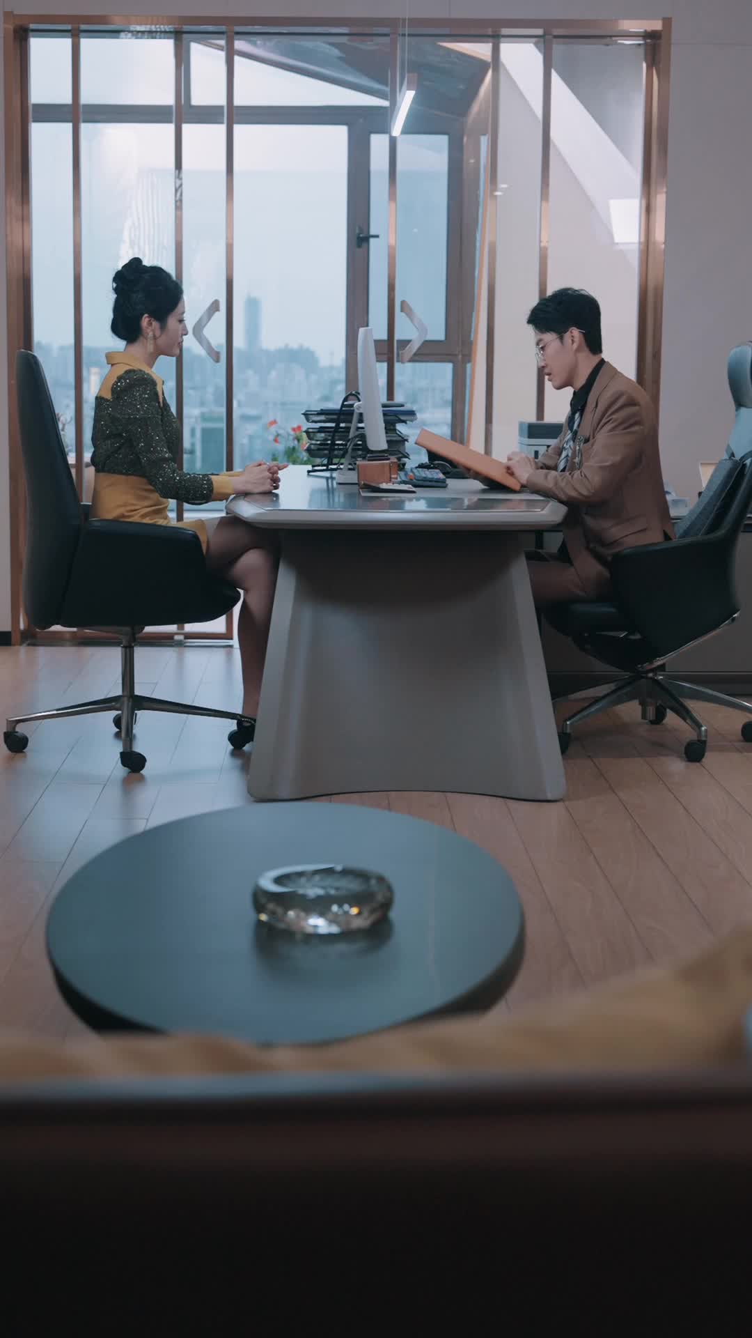 Episode 24 of The Ugly Heiress's Try