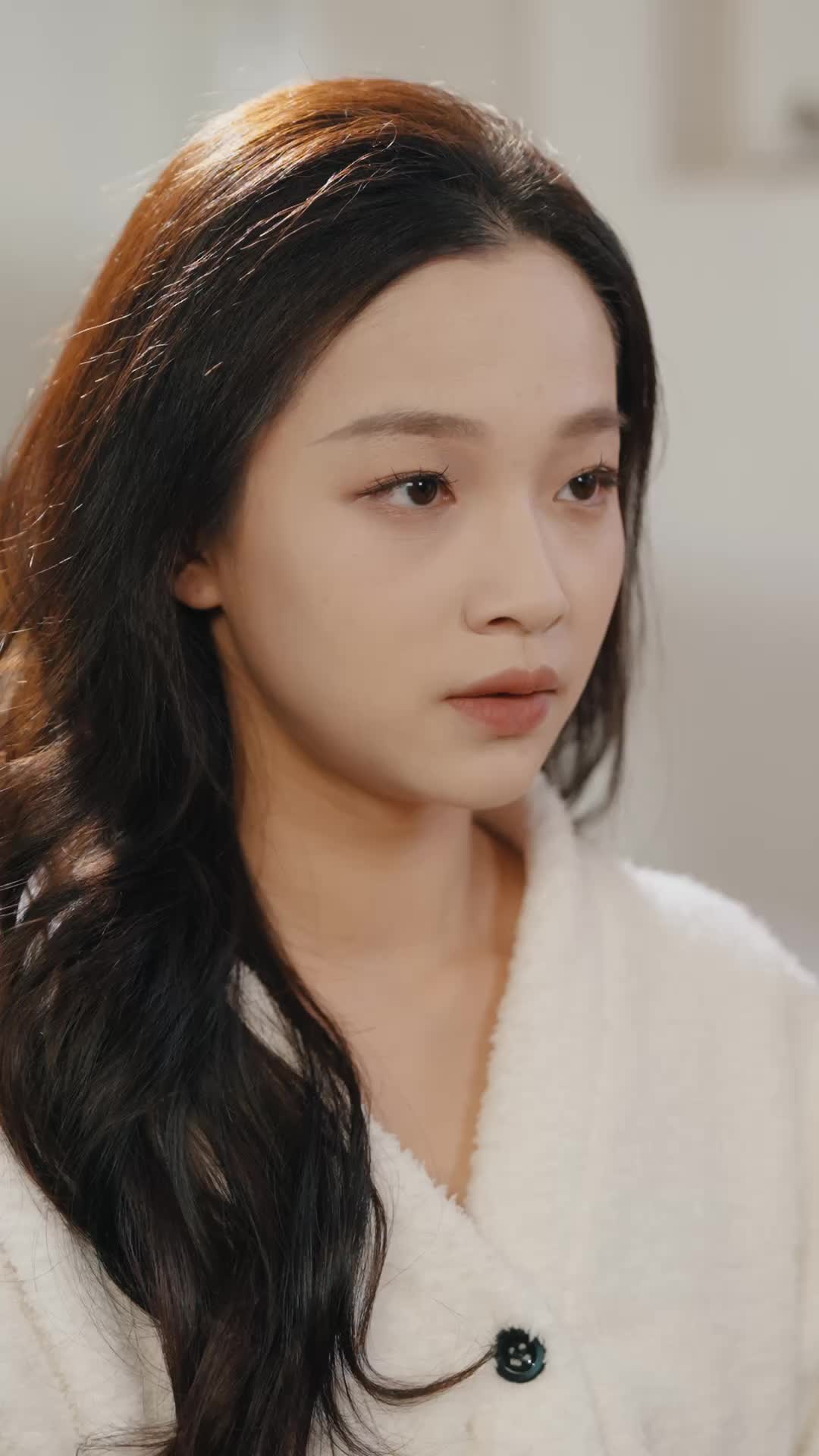 Episode 2 of The Unseen Wife Became a Badass