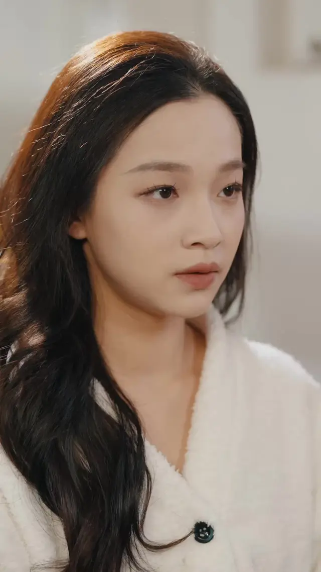 Episode 2 of The Unseen Wife Became a Badass