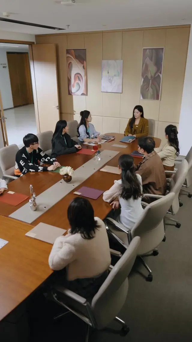 Episode 39 of The Unseen Wife Became a Badass