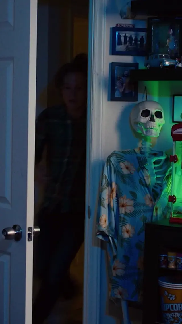 Episode 45 of The Vampire Next Door
