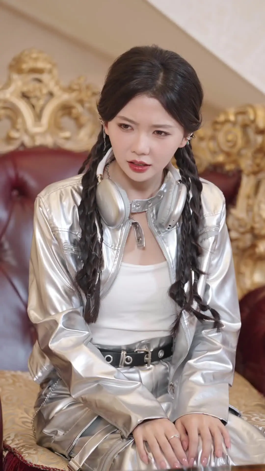 Episode 6 of The Villainess Turned Darling