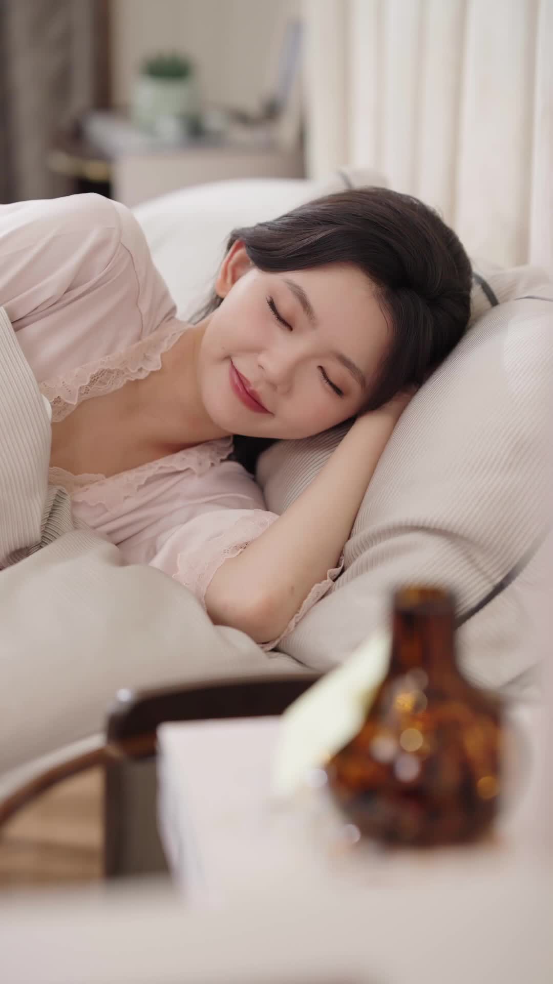 Episode 60 of The Villainess Turned Darling