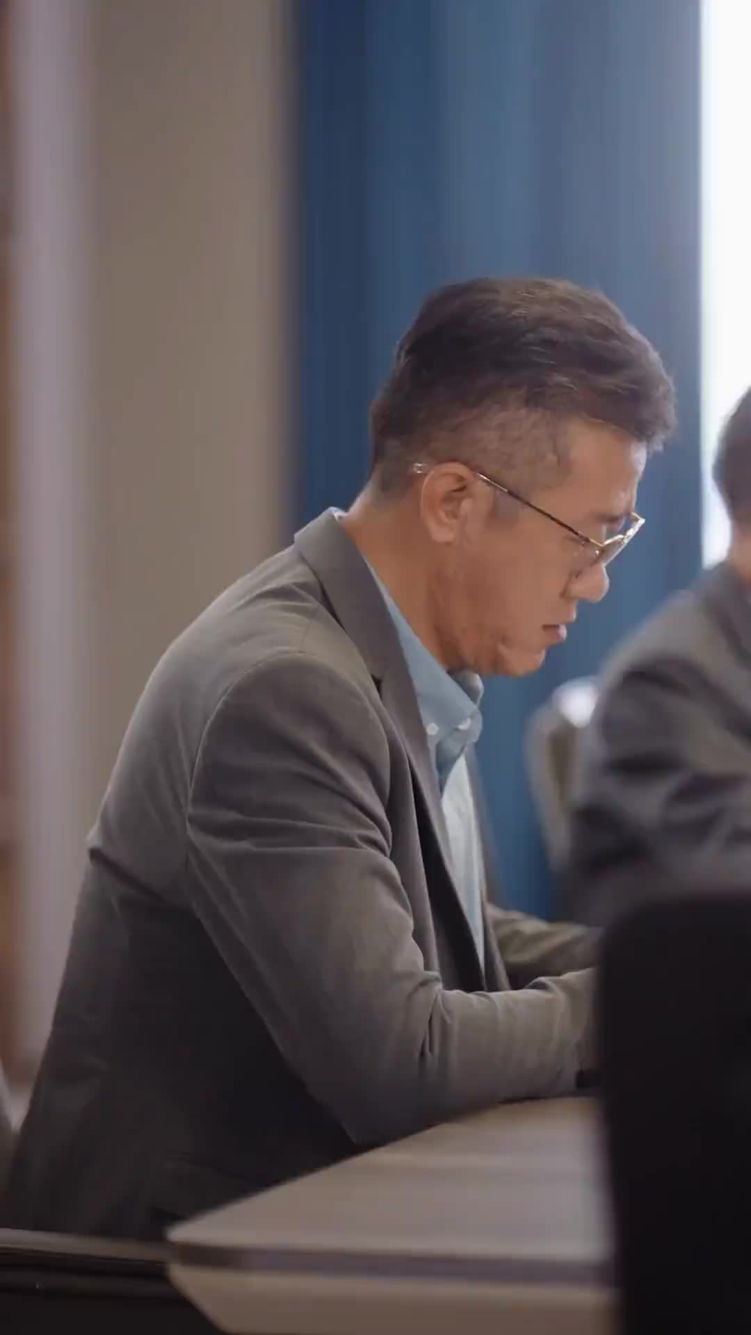 Episode 38 of The Waiter I Married is a Big Shot
