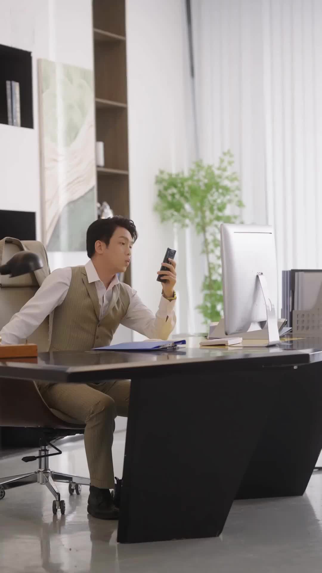 Episode 46 of The Waiter I Married is a Big Shot