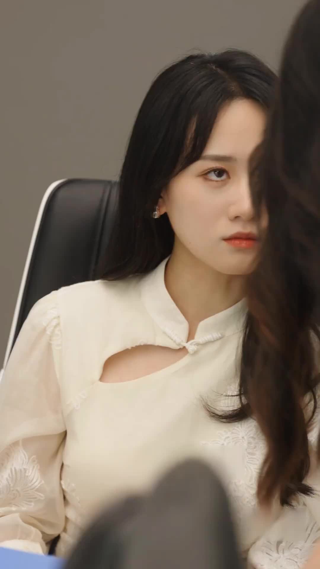 Episode 6 of The Waiter I Married is a Big Shot