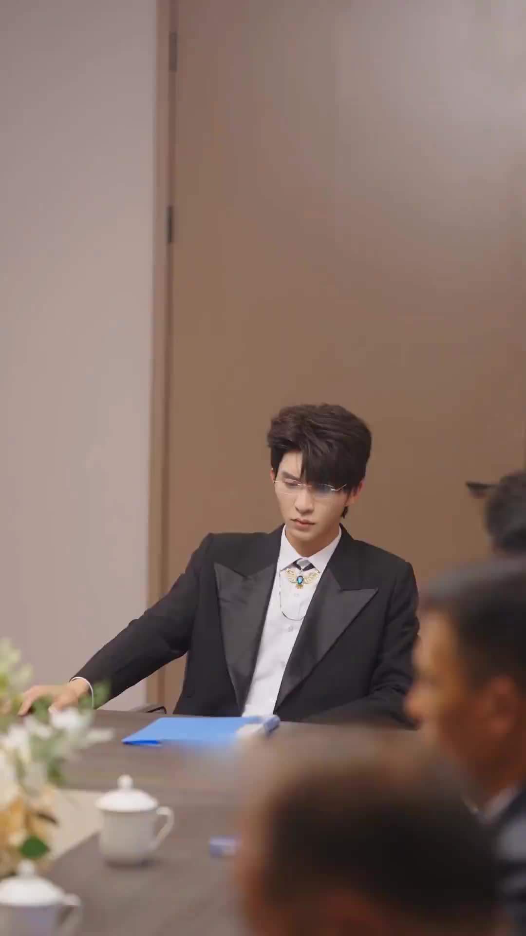 Episode 82 of The Waiter I Married is a Big Shot