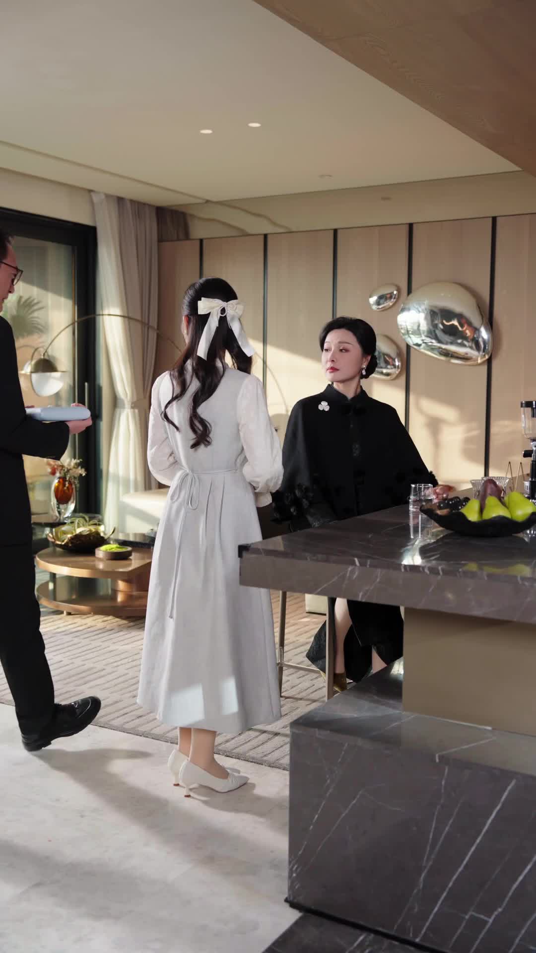 Episode 26 of The Wedding Crasher: Contract Love