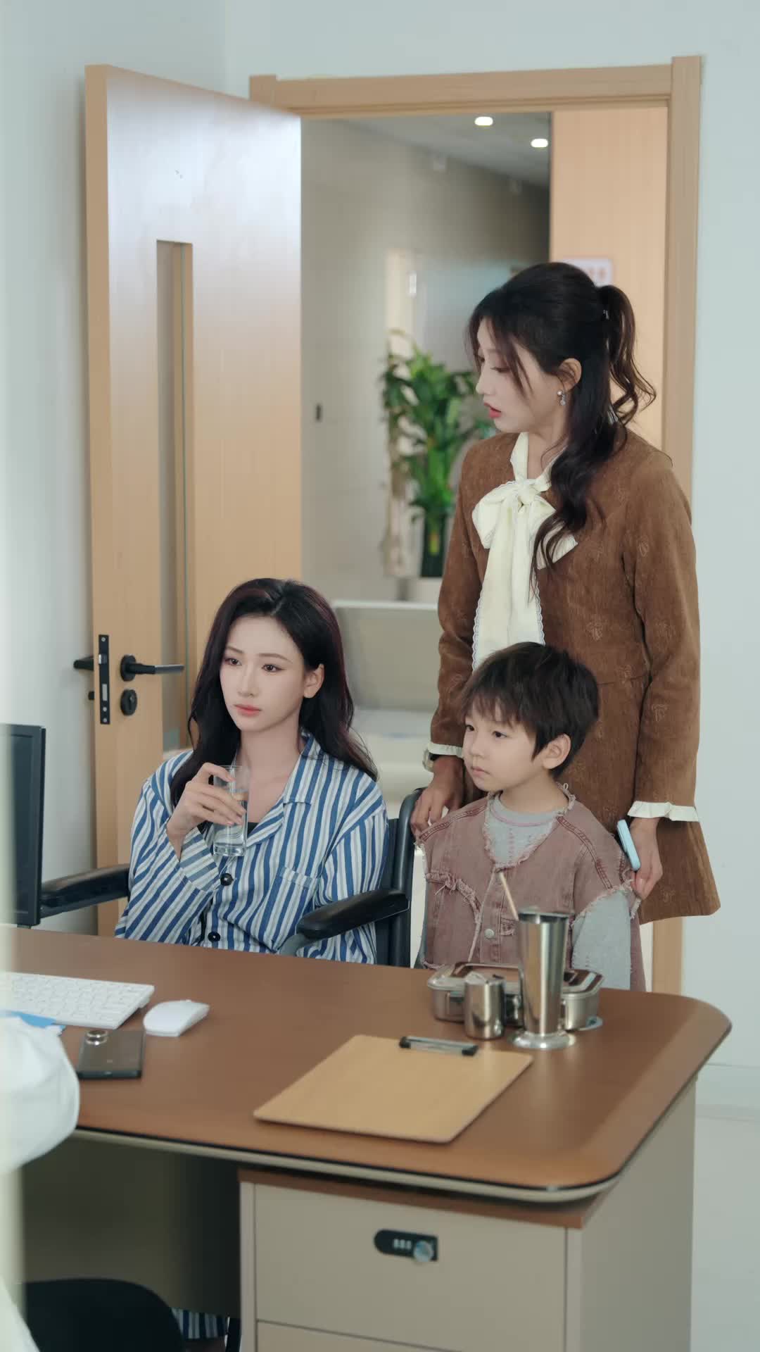Episode 37 of The Wife Who Burned