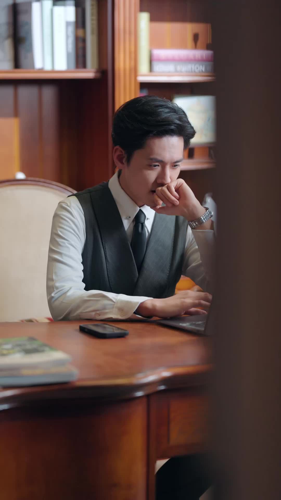 Episode 55 of The Wife Who Burned