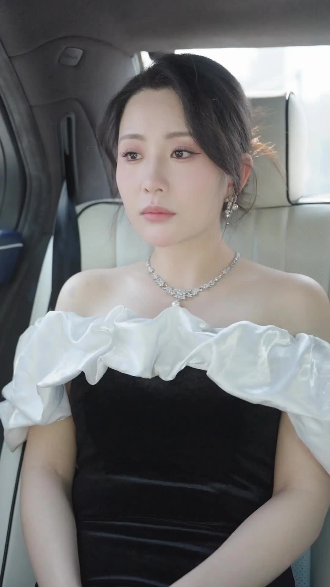 Episode 29 of They Locked Her Daughter in the Car