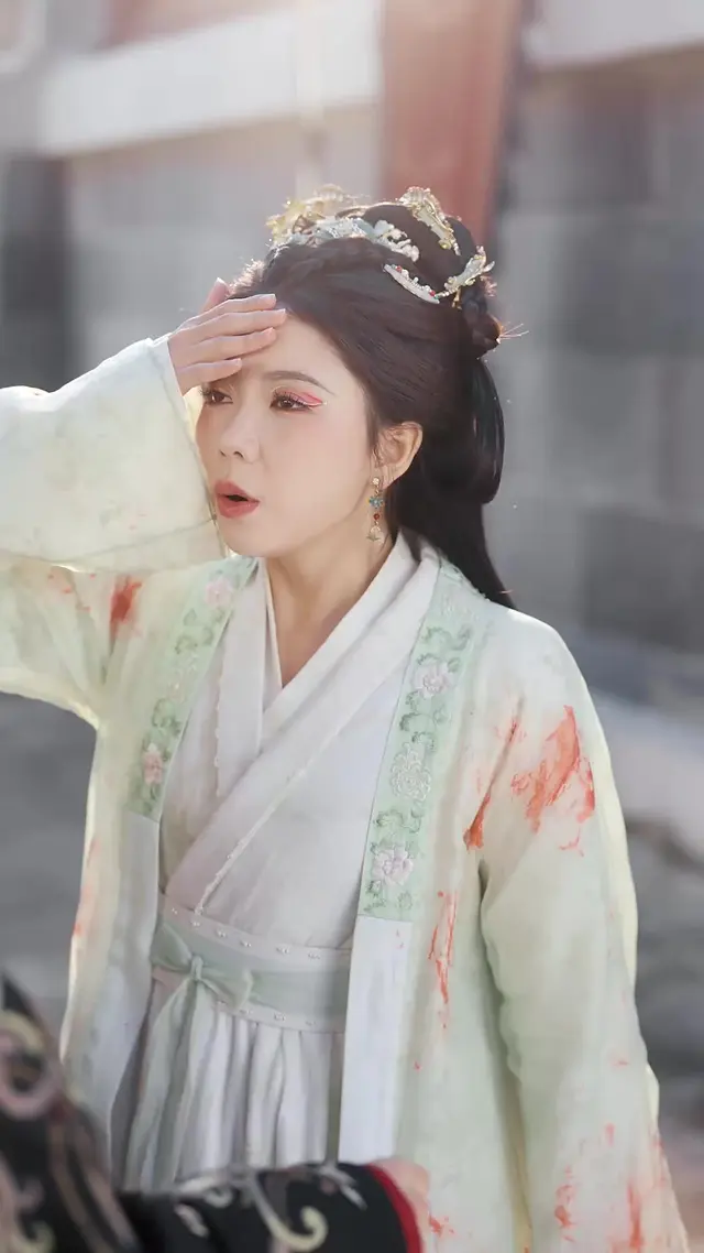 Episode 5 of They Pushed Me to Be Empress