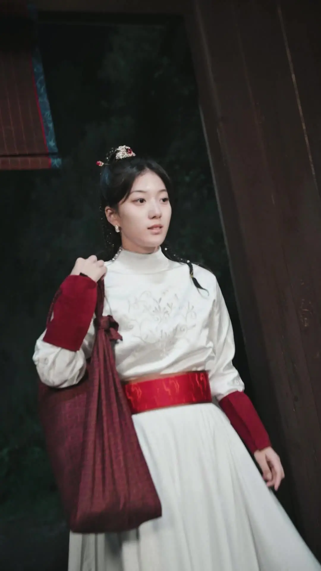 Episode 30 of This Girl Is a Martial Master