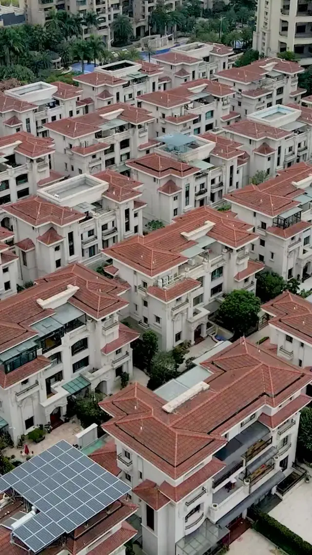 Episode 27 of Three Months to Live: Miss Sinclair is Letting Loose