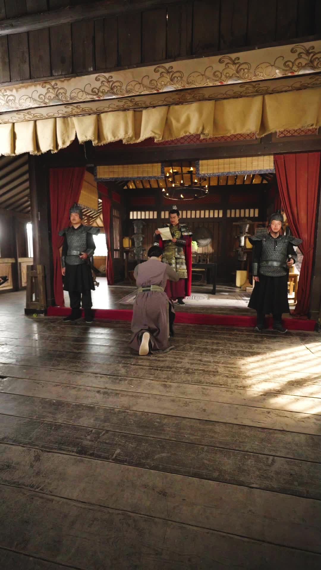 Episode 25 of Time-Traveled Emperor No More a Puppet