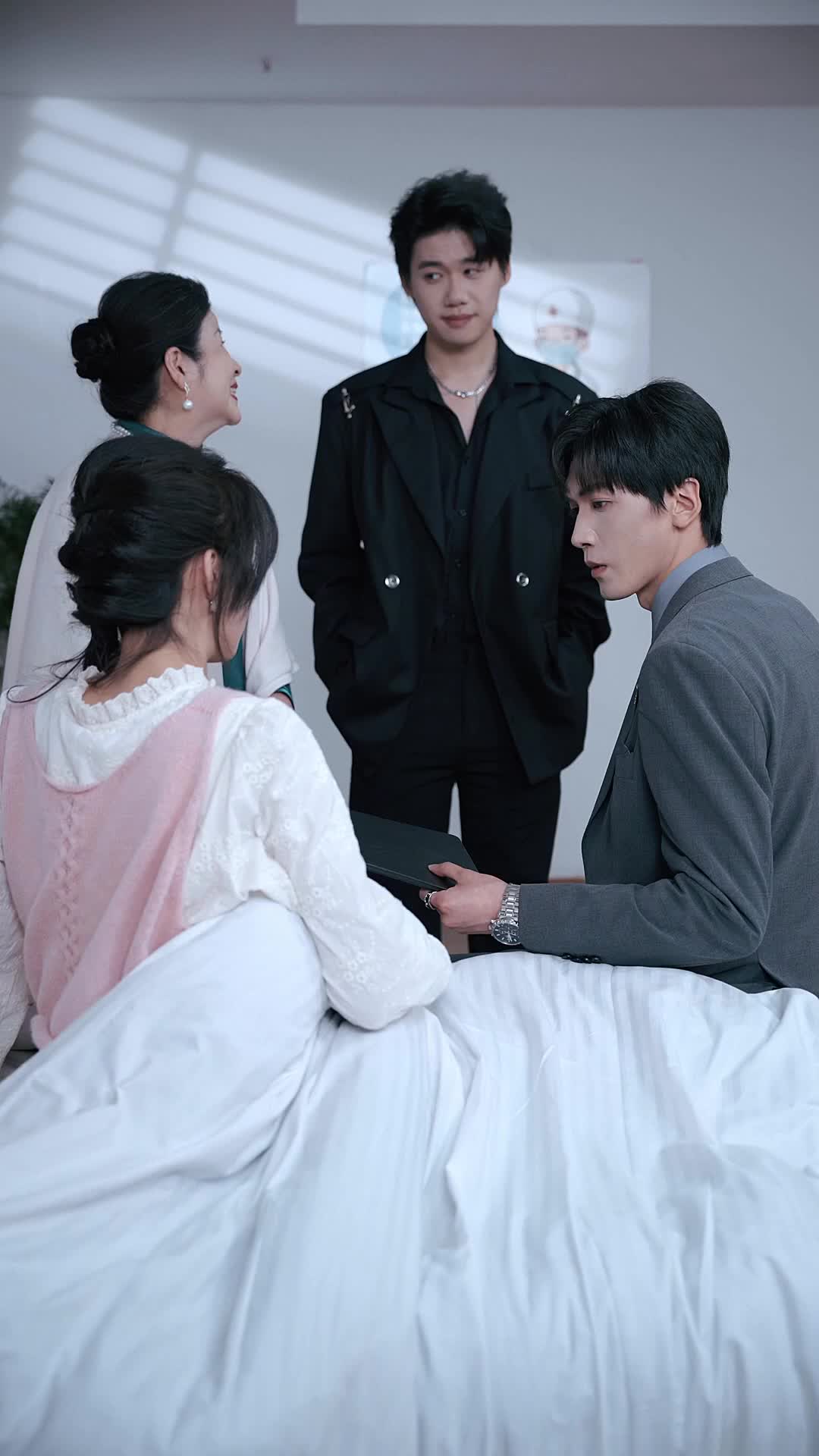 Episode 14 of Tormented Girl Got Her Prince Charming