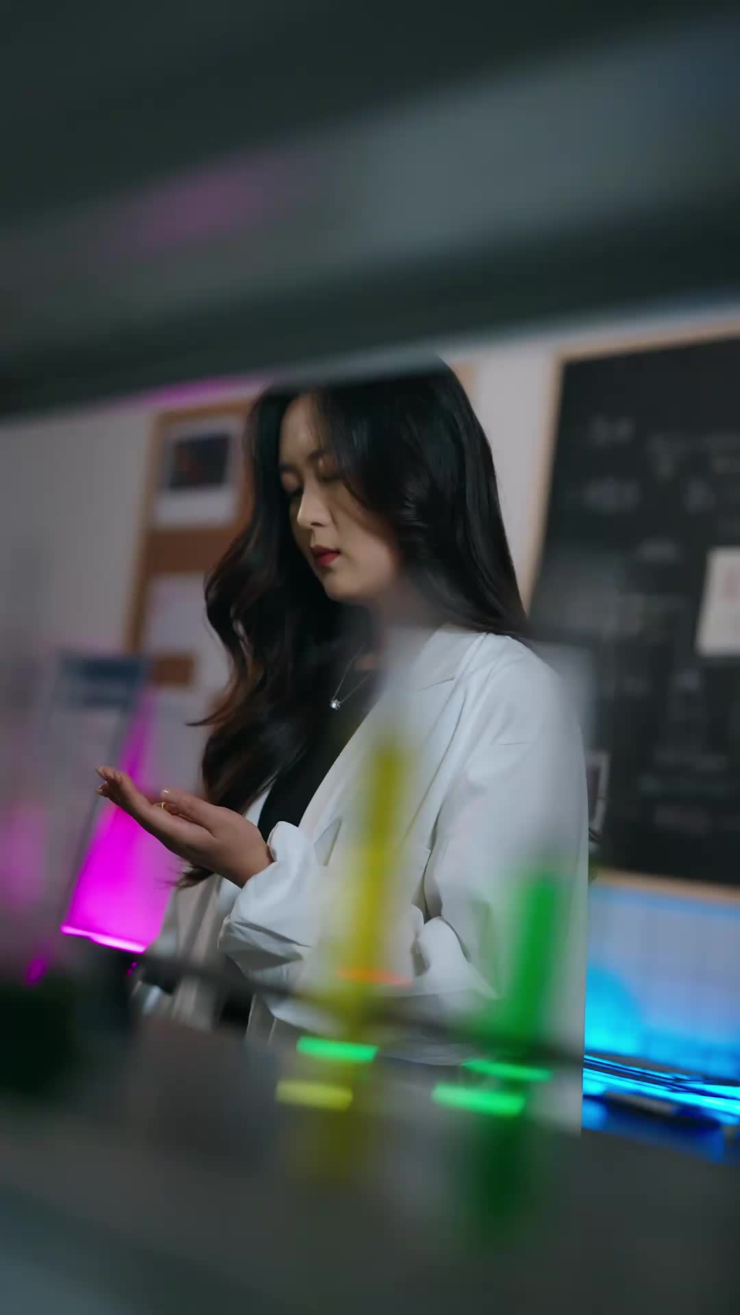 Episode 67 of Trapped in Her Skin, Switched by Fate's Spin