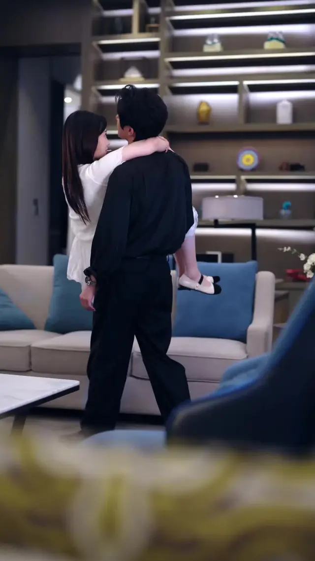 Episode 36 of Trapped in My Enemy's Embrace