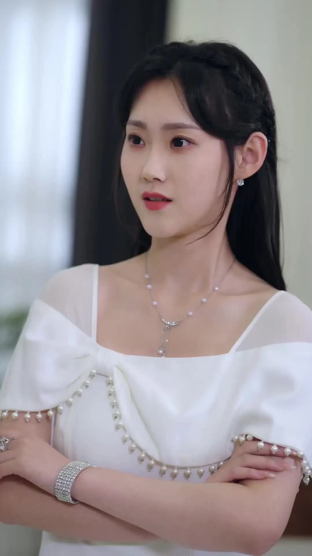 Episode 39 of Trapped in My Enemy's Embrace
