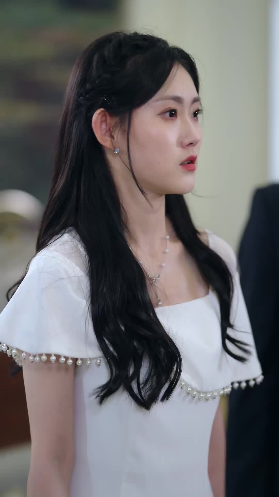 Episode 40 of Trapped in My Enemy's Embrace