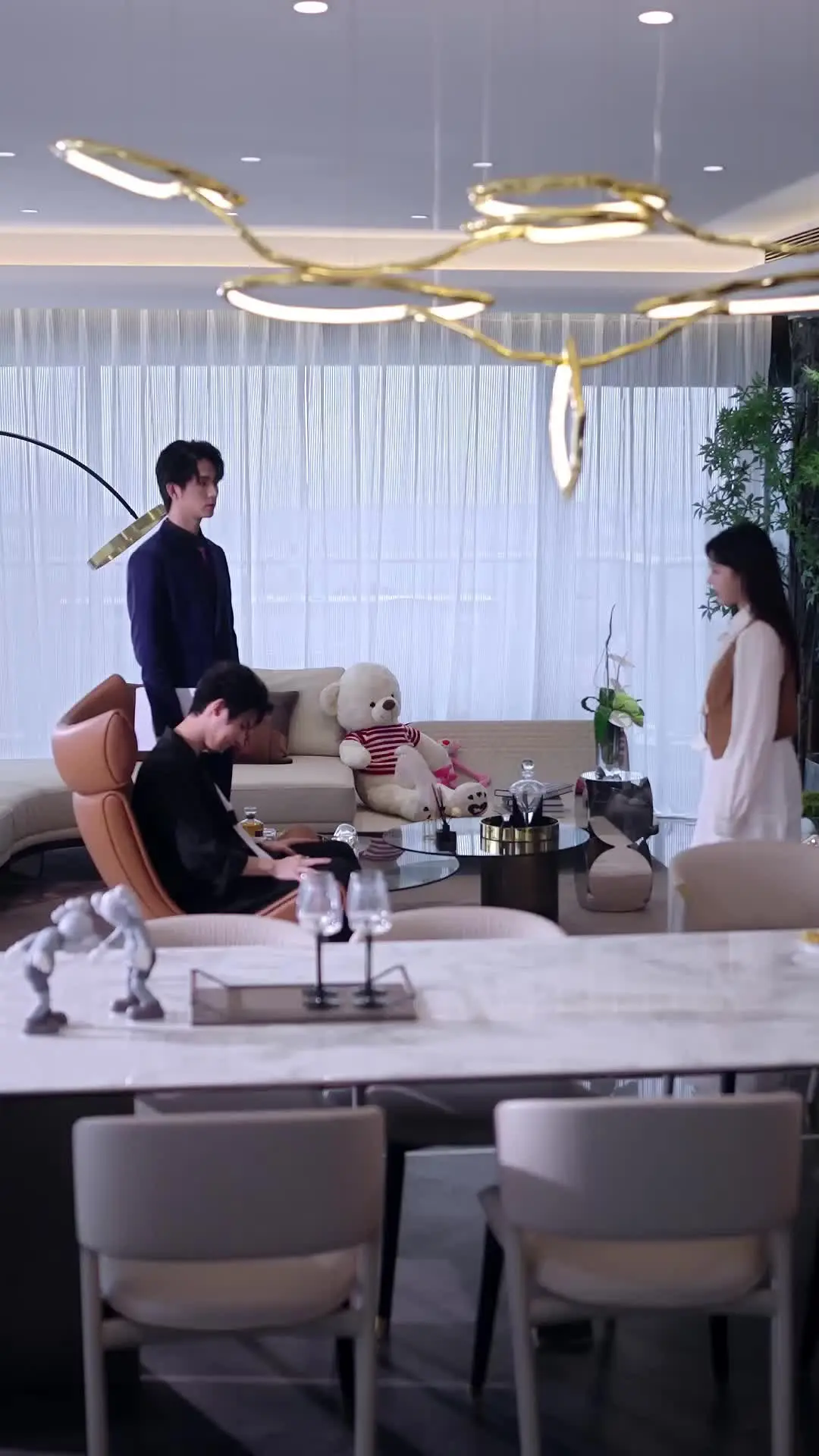 Episode 9 of Trapped in My Enemy's Embrace