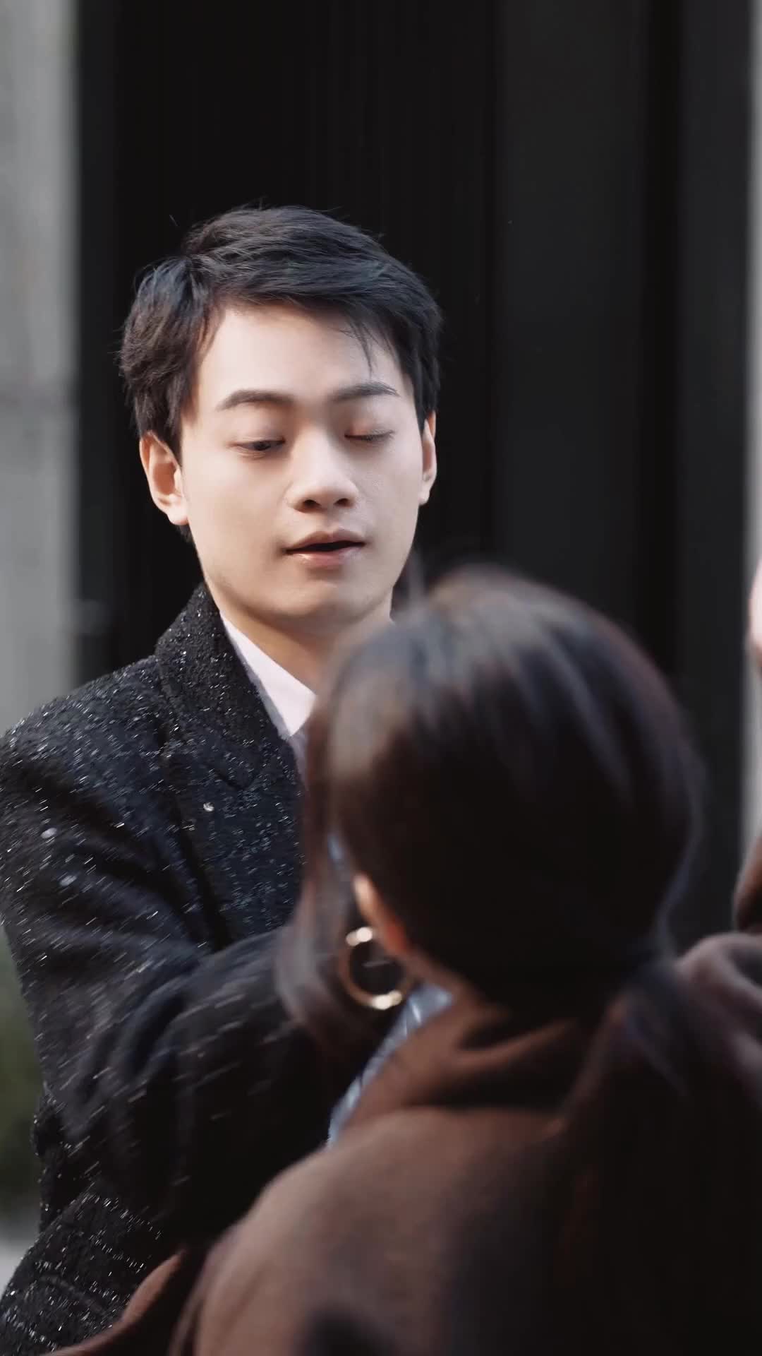 Episode 20 of Triplets' Revenge: A CEO’s Regret
