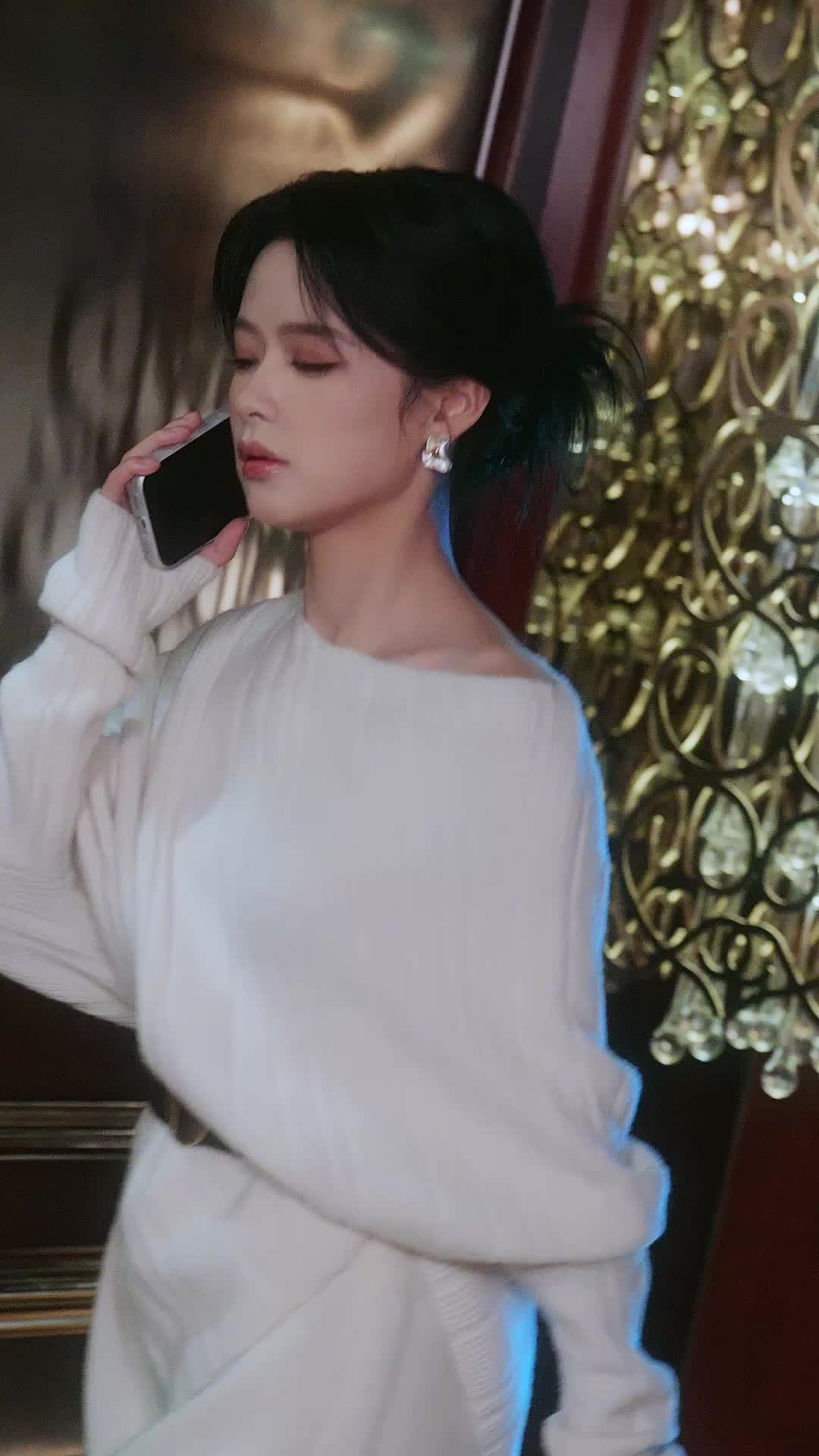 Episode 1 of True Heiress, Stolen Light