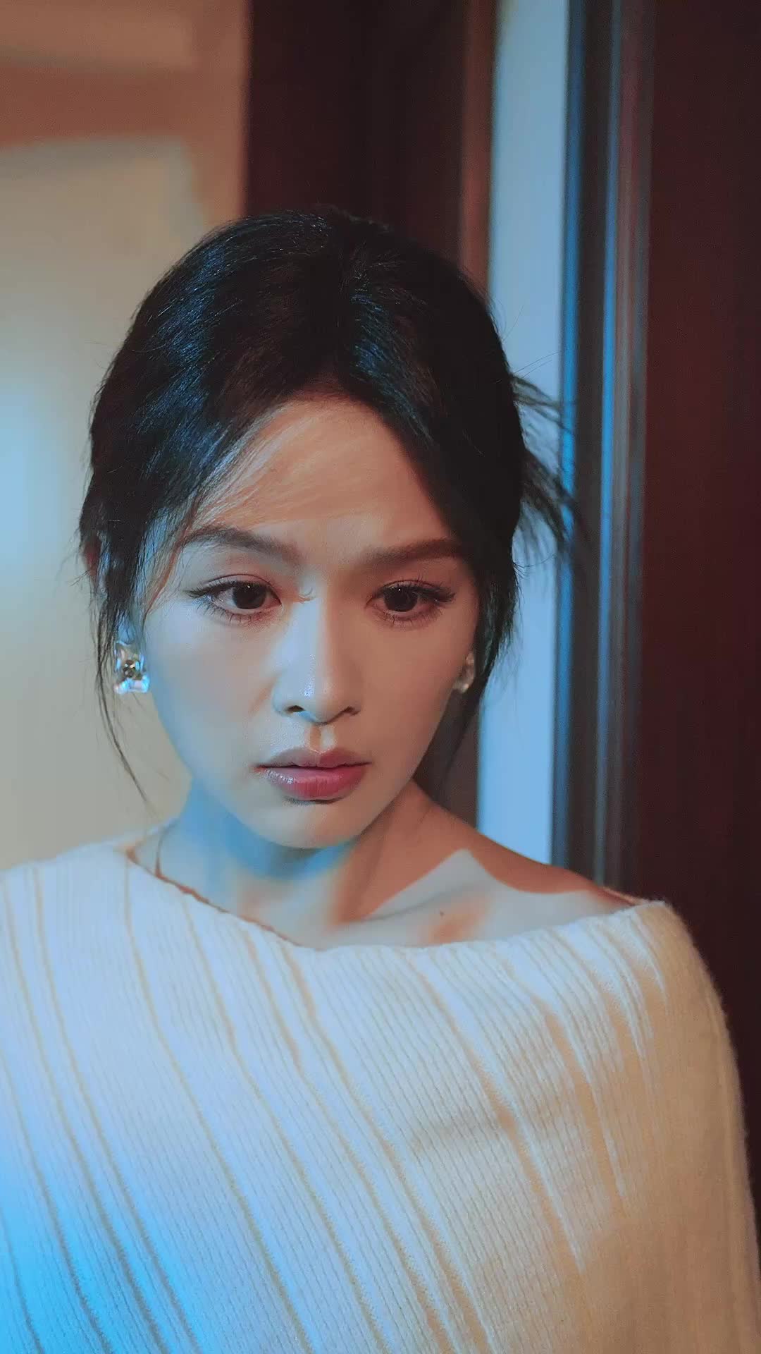 Episode 2 of True Heiress, Stolen Light